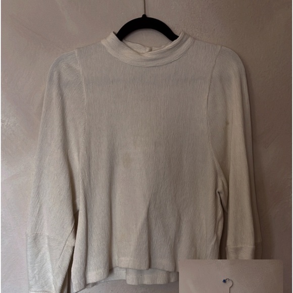 Madwell long sleeve top! Brand new and I’ve only worn twice! - Picture 2 of 2